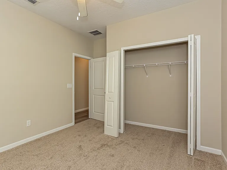 2111 Major Oak St — Photo 12