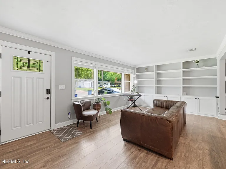3764 Culp Dr — Photo 3
