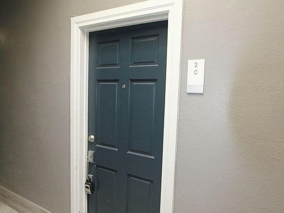 5th image of 444 Chestnut Ave APT 20