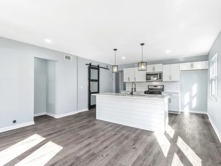 131 Beck Rd — Photo 5