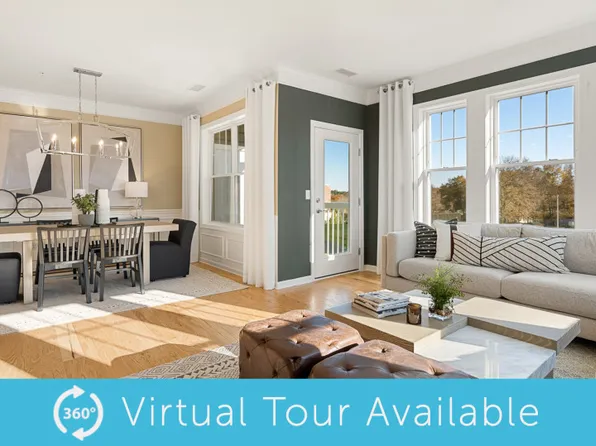 4301 Peters Farm Way, Westborough, MA 01581