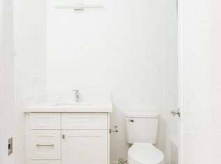 93 High St, London, ON N6C4J8