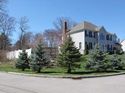 39 Mockingbird Ln, North Attleboro, MA, 02760