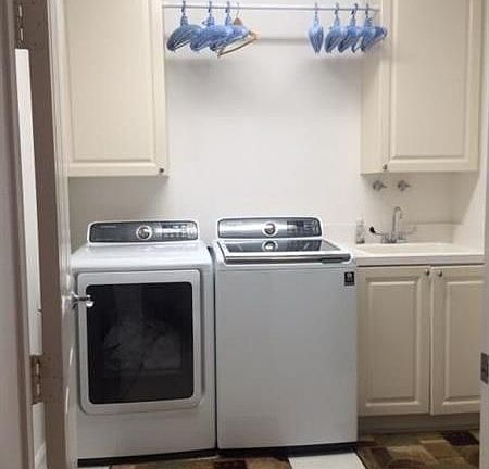 3rd image of 35 Harbour Isle Dr E Penthouse 4