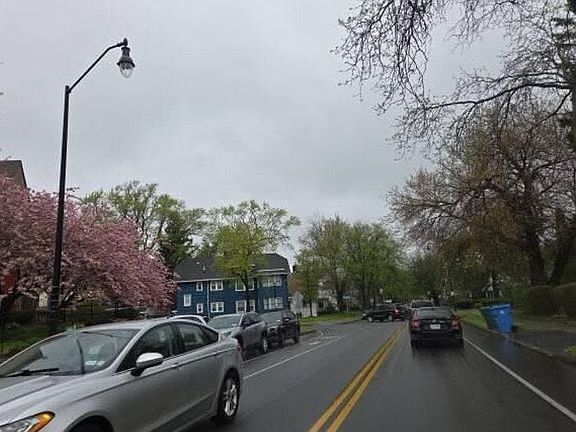 5th image of 1250 Culver Rd