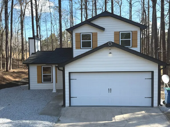 5075 Forest Downs Ln, Atlanta, GA 30349