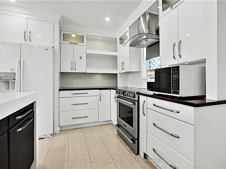 1103 Frances St — Photo 10