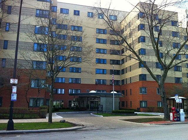 1st image of 5060 N Marine Dr APT E2