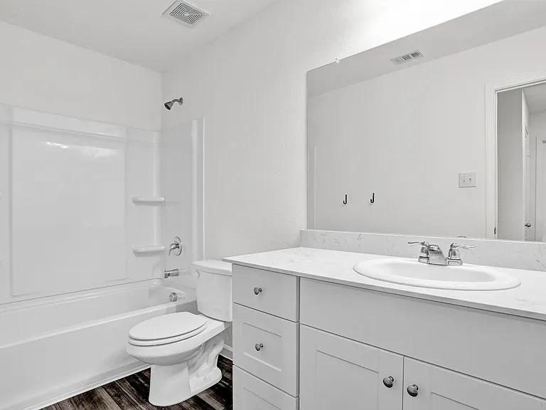 2117 Hamilton St — Photo 24