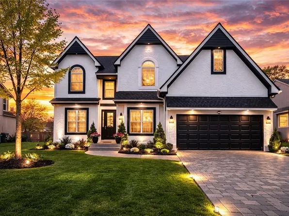 5314 Brockway St, Shawnee, KS 66226