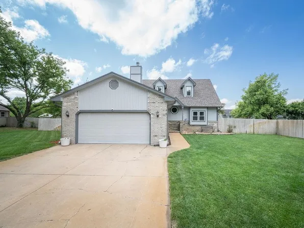 601 E Dover Dr, Valley Center, KS 67147
