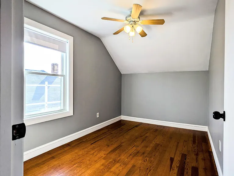 44 Morton St #3S — Photo 5