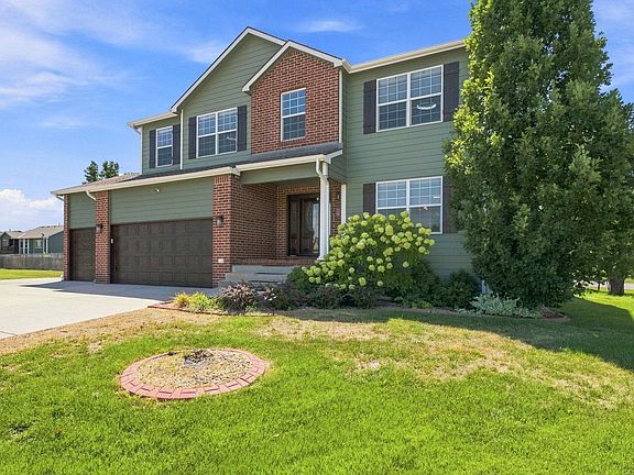 3rd image of 3006 N Rough Creek Cir