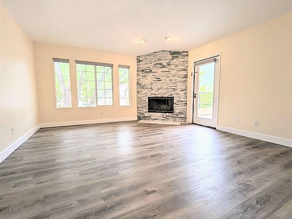 5th image of 18577 Caminito Pasadero Unit 412