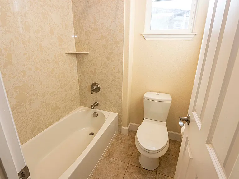 2744 Valley Oak Pl — Photo 31