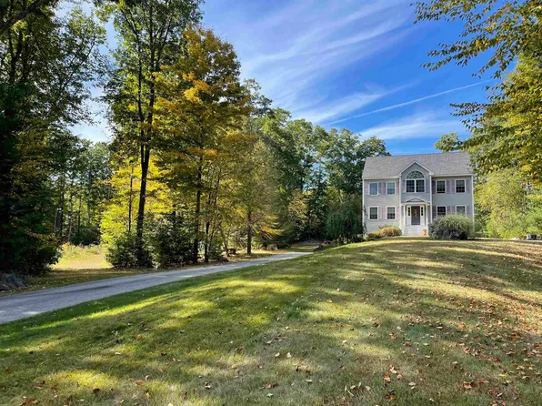 22 Goodwin Road, East Kingston, NH 03827