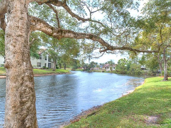 5th image of 3449 Cocoplum Cir #3425