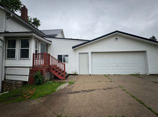 4683 Walnut St #2, Mantua, OH 44255