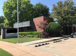 1601 S Boulevard, Edmond, OK 73013