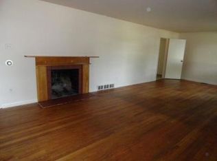 2203 S Inwood Dr, Huntington, WV 25701