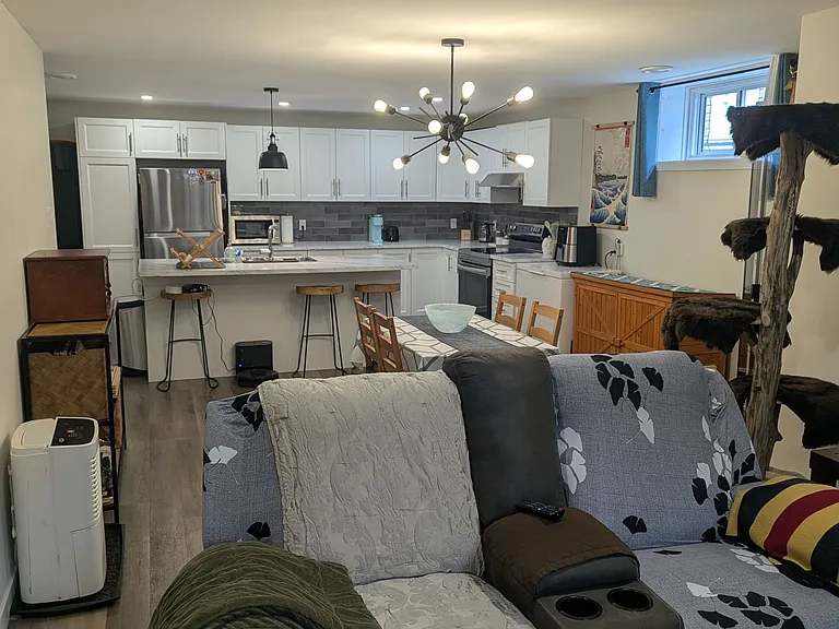 348 Sterling Ave #B — Photo 5