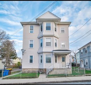 44 Haffards St, Fall River, MA, 02723