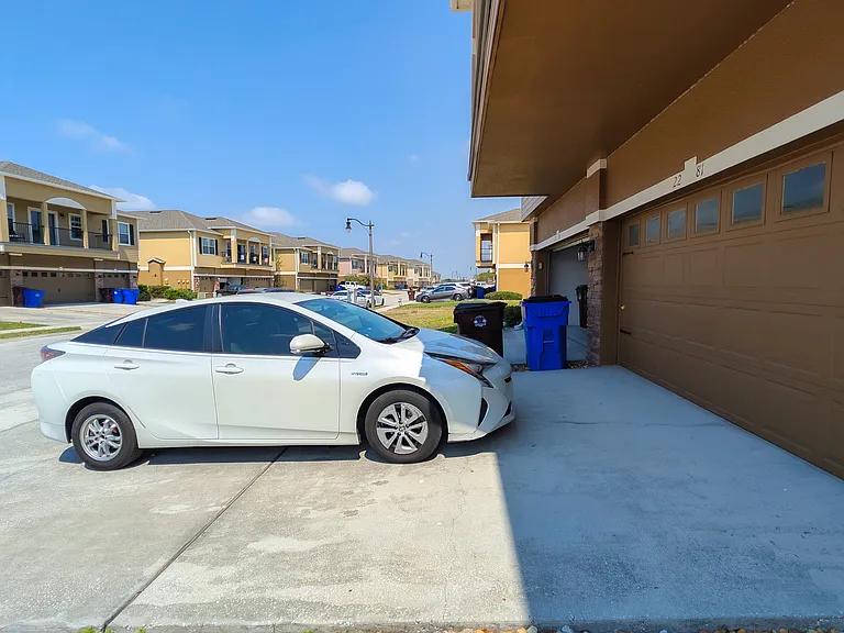 2281 Betsy Ross Ln — Photo 23