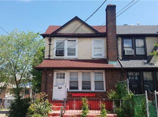 6775 Dartmouth St, Flushing, NY 11375