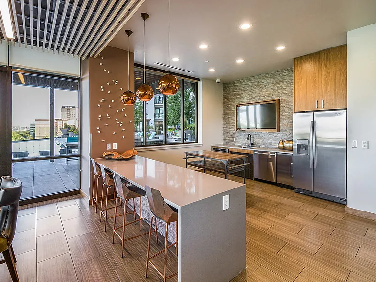 The full kitchen in the clubroom makes entertaining fun and convenient
