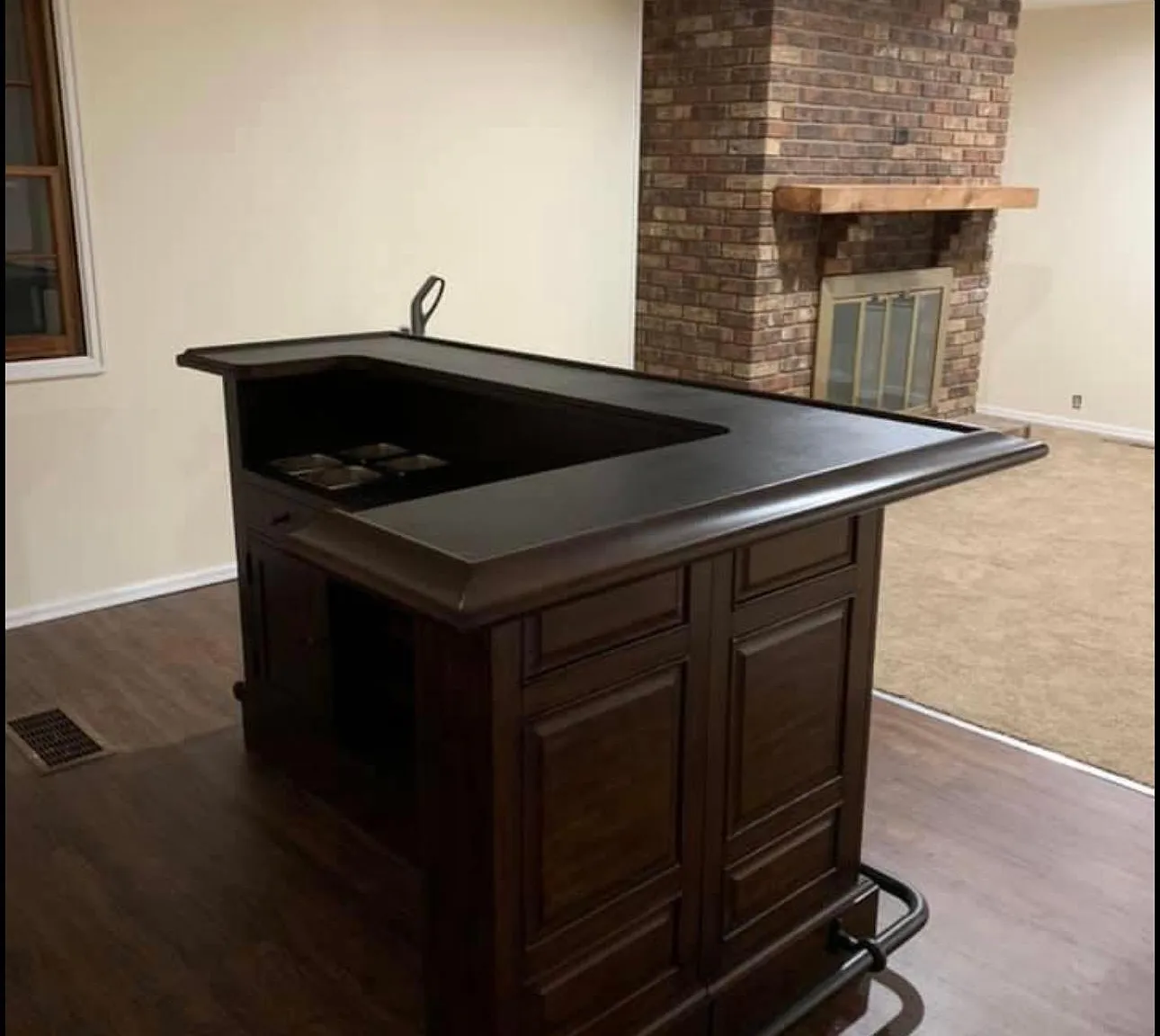 4 bed, 2048 sqft, $2,800 — Photo 3