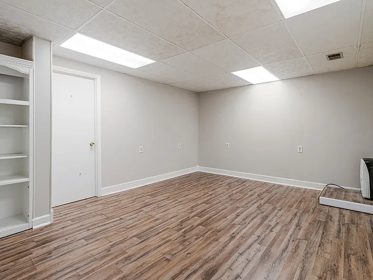 4329 Mount Vernon Memorial Hwy — Photo 58