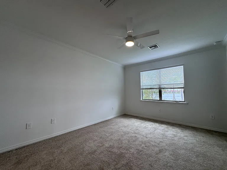 209 Vinadio Blvd — Photo 8