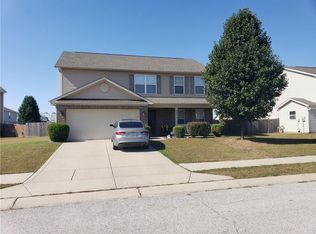736 Sedgewick Ln, Greenfield, IN