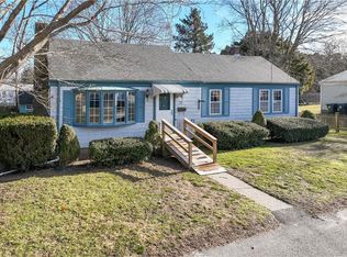 37 N Cornell Ave, Warren, RI 02885