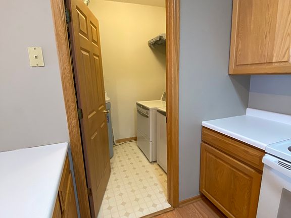 5th image of 701 Woodduck Dr