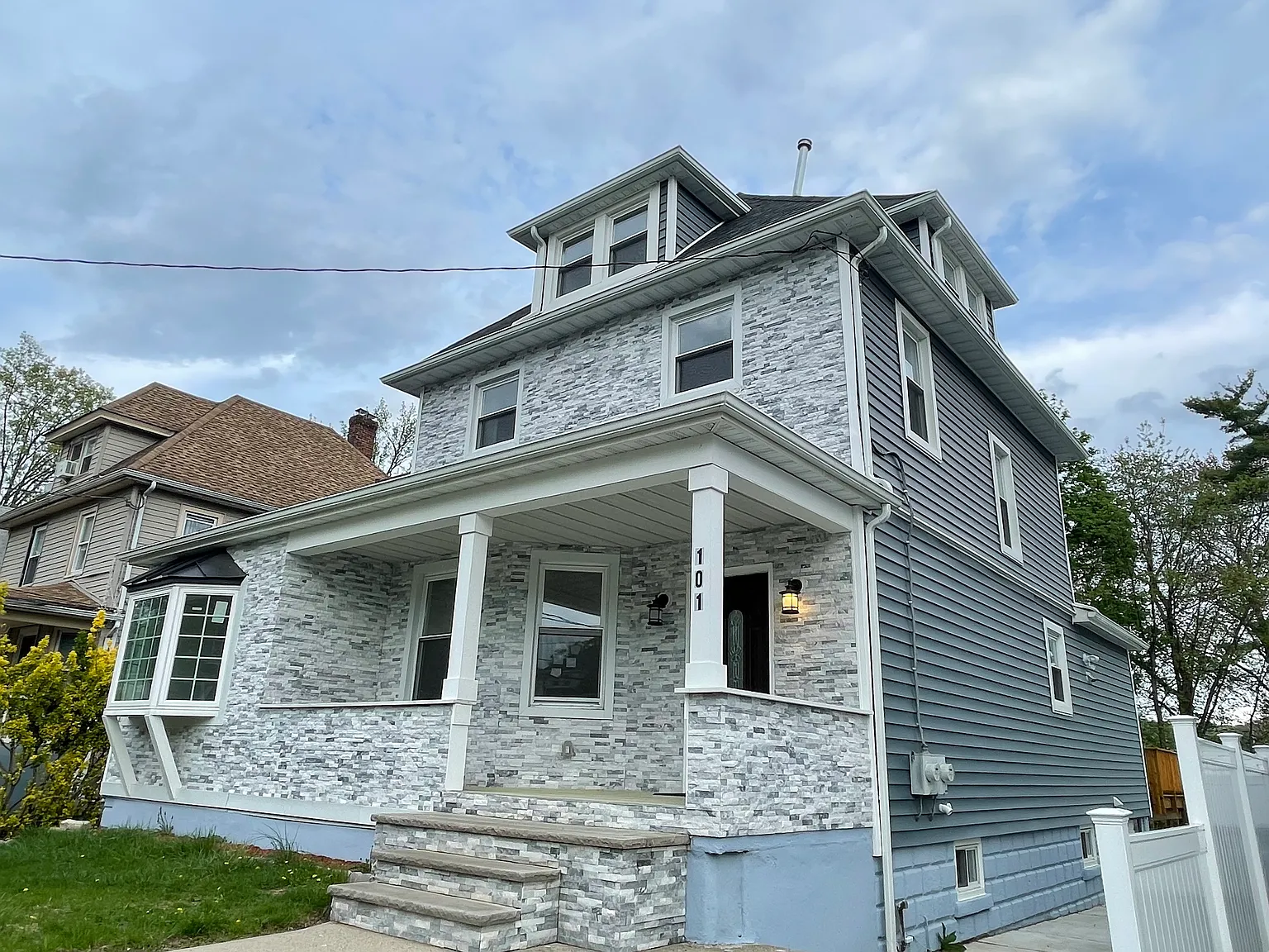 3 bed, 1100 sqft, $3,000 — Photo 1