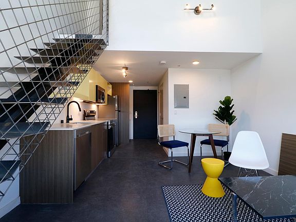 2nd image of 3911 Centre St #501