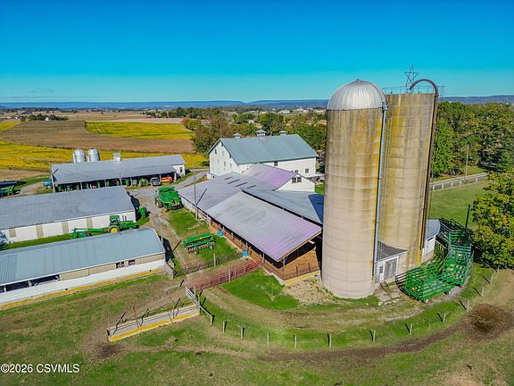 9th image of this home