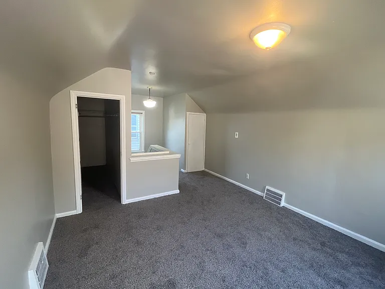 6035 Jane Ave — Photo 11