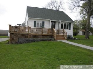 404 Cedar Ave S, New Richland, MN 56072