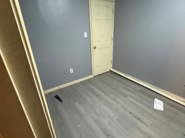 409 S Main St, Ansonia, OH 45303