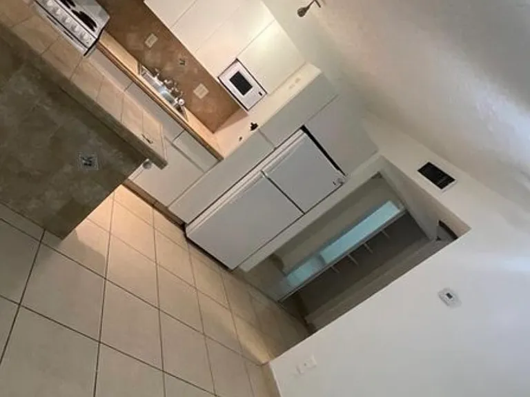 528 Meridian Ave #202A — Photo 3