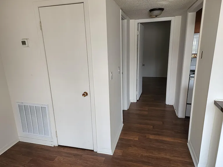 309 W Main St #8 — Photo 4