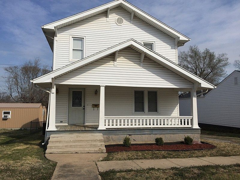 1st image of 1423 S National Ave