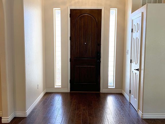 2nd image of 6012 Carl St