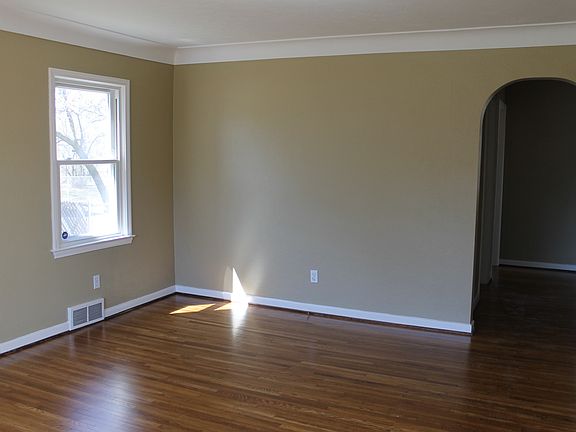 5th image of 2825 Latonia Blvd