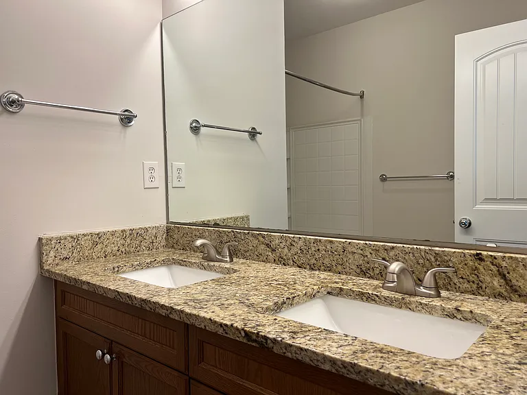 14113 Castle Abbey Ln — Photo 12