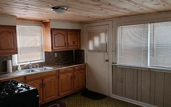 5th image of 3206 Elinore Ave