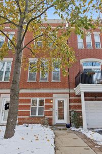 2721 W Dakin St, Chicago, IL, 60618