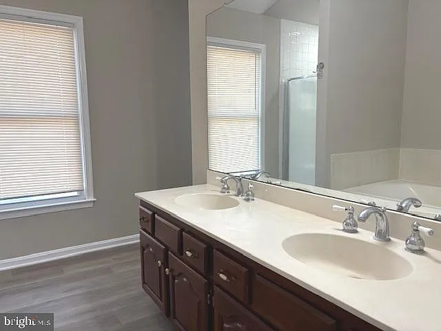 1018 Willowleaf Way — Photo 17